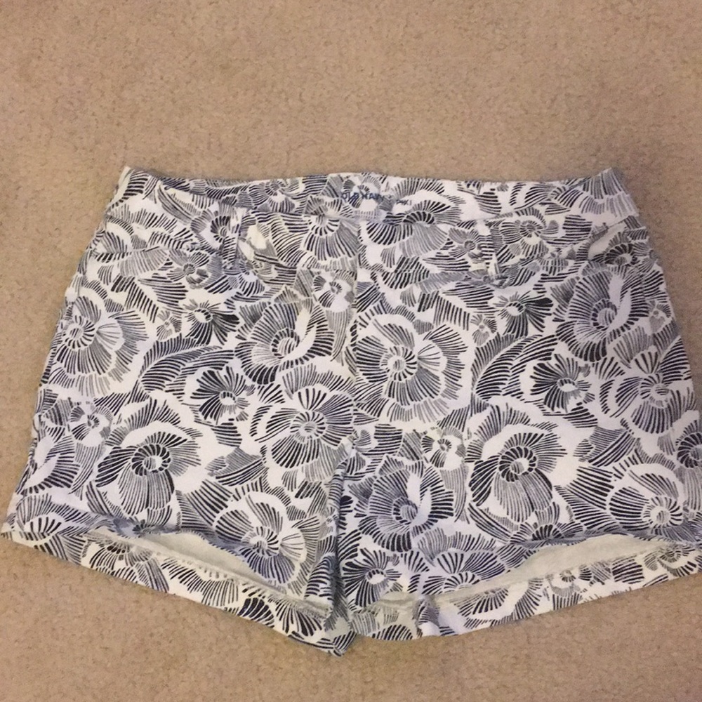 Flower print dressy shorts